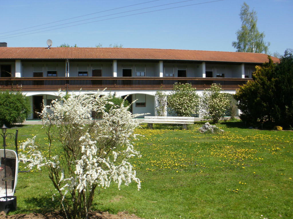 Paga Hotel Aidenbach Exterior photo